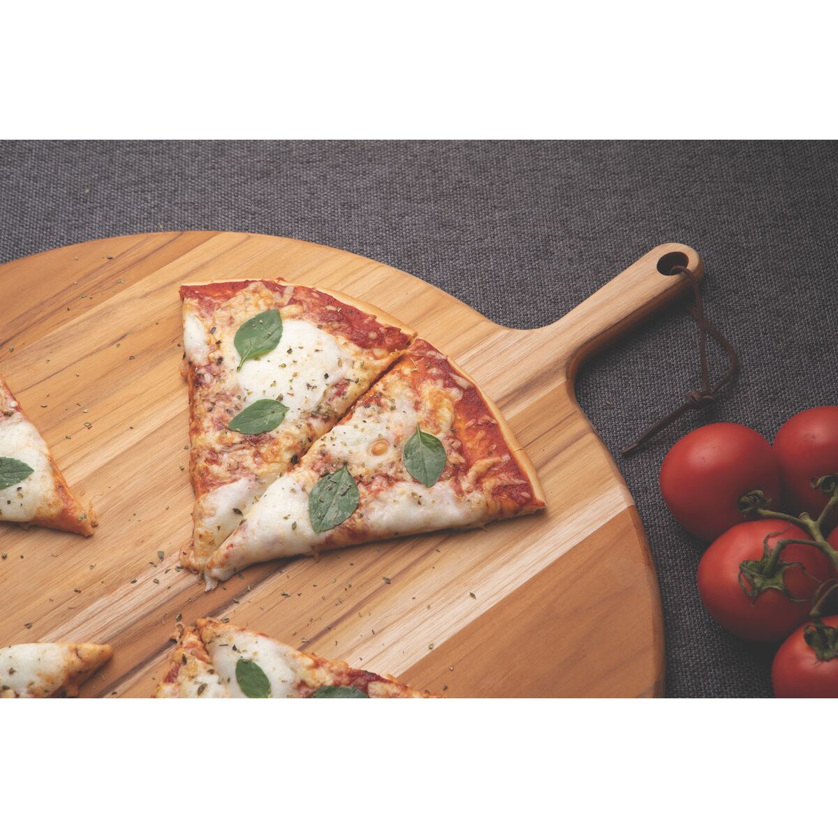 TABLA DE TECA PARA SERVICIO Y PRESENTACION PIZZA 52 X 40 X 1,5CM - PROVENCE