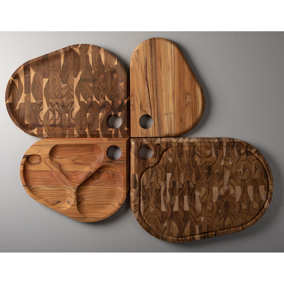 Tabla de Teca Servicio y Presentación 32 x 24 x 2,5 cm Folium