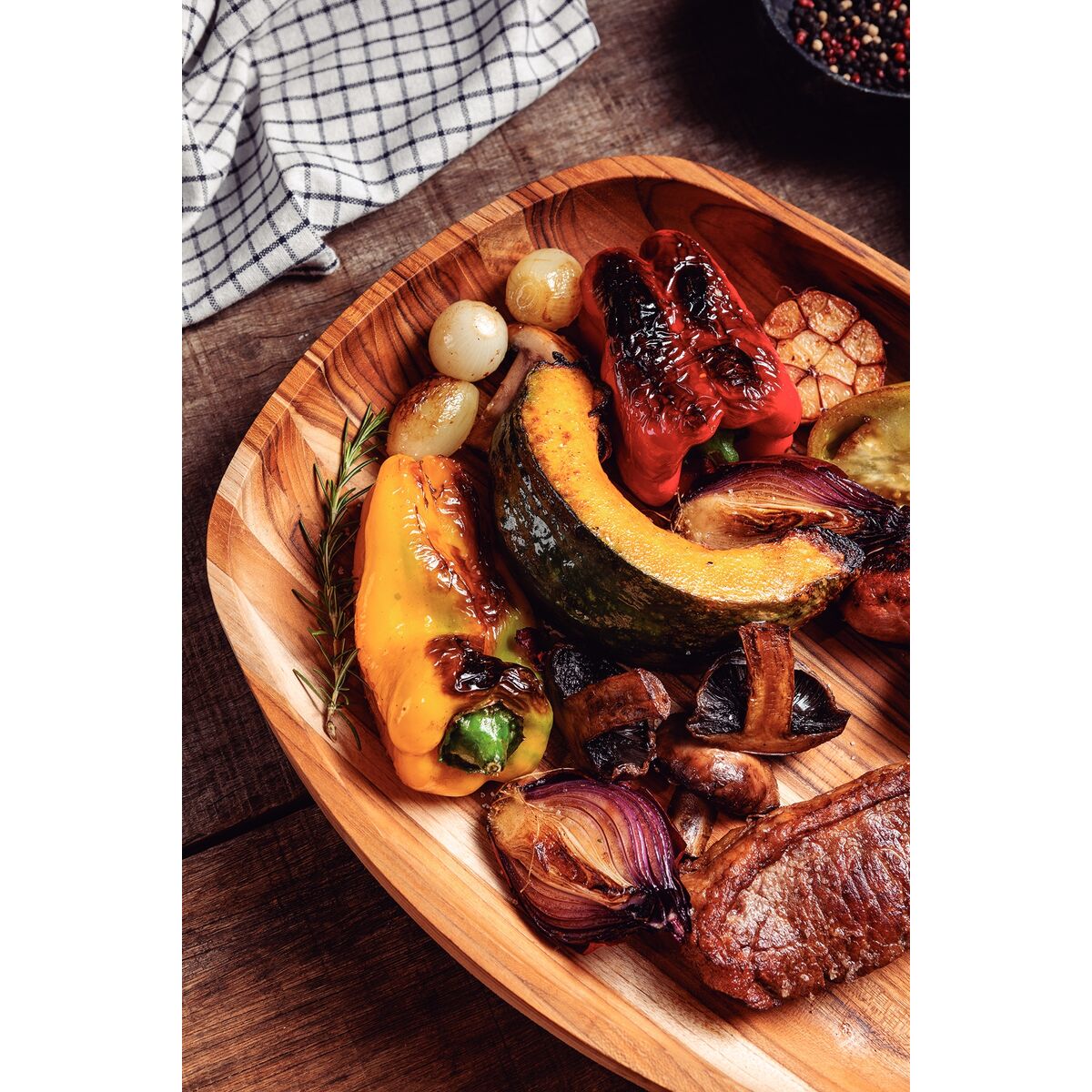 TABLA DE TECA PARA SERVICIO Y PRESENTACION 44 X 33 X 5CM - CHURRASCO PREMIUM