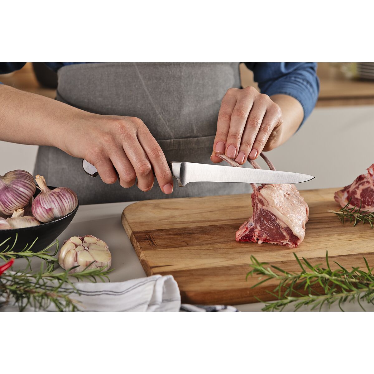 Faca óssea de 15,5 cm - Century Wood NSF