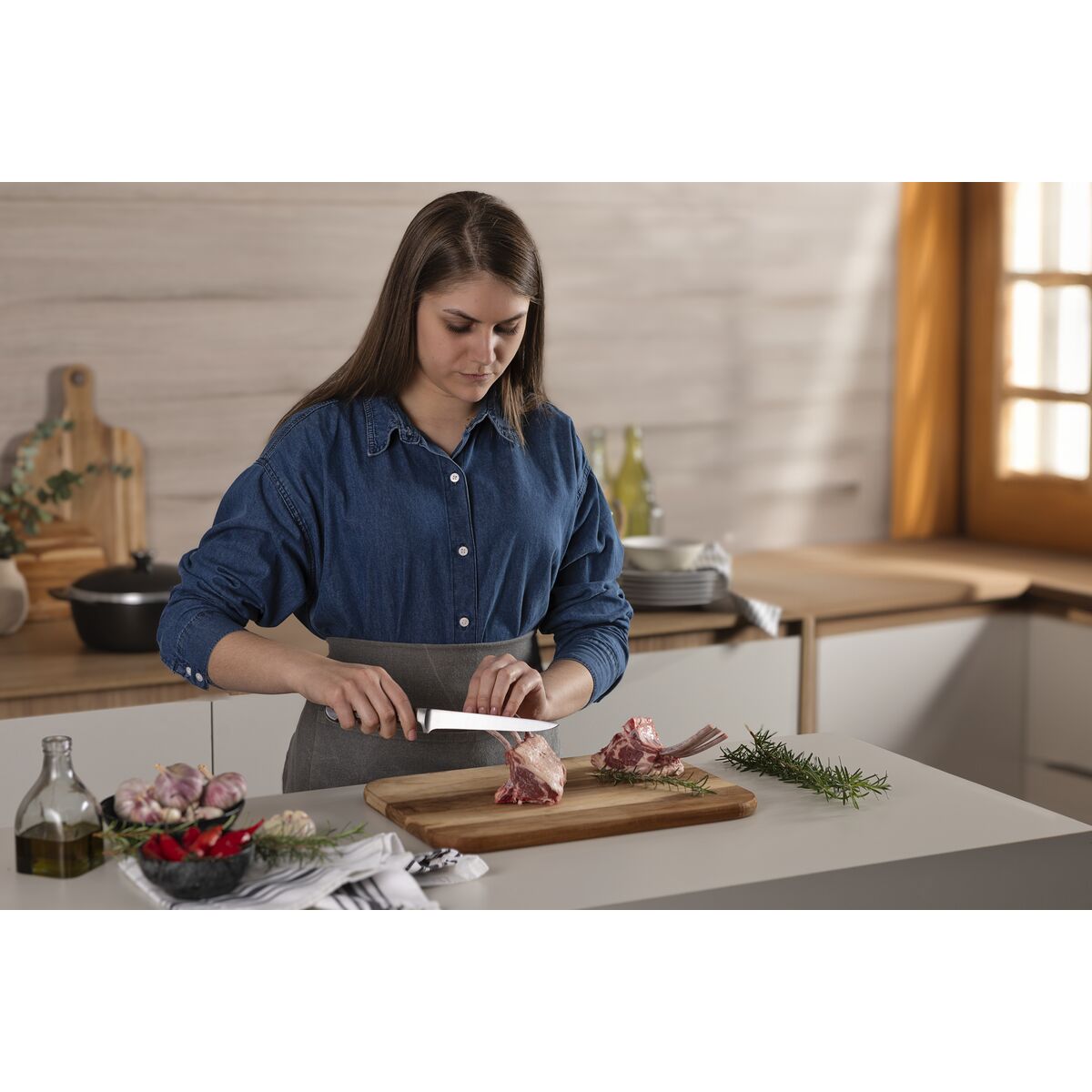 Faca óssea de 15,5 cm - Century Wood NSF