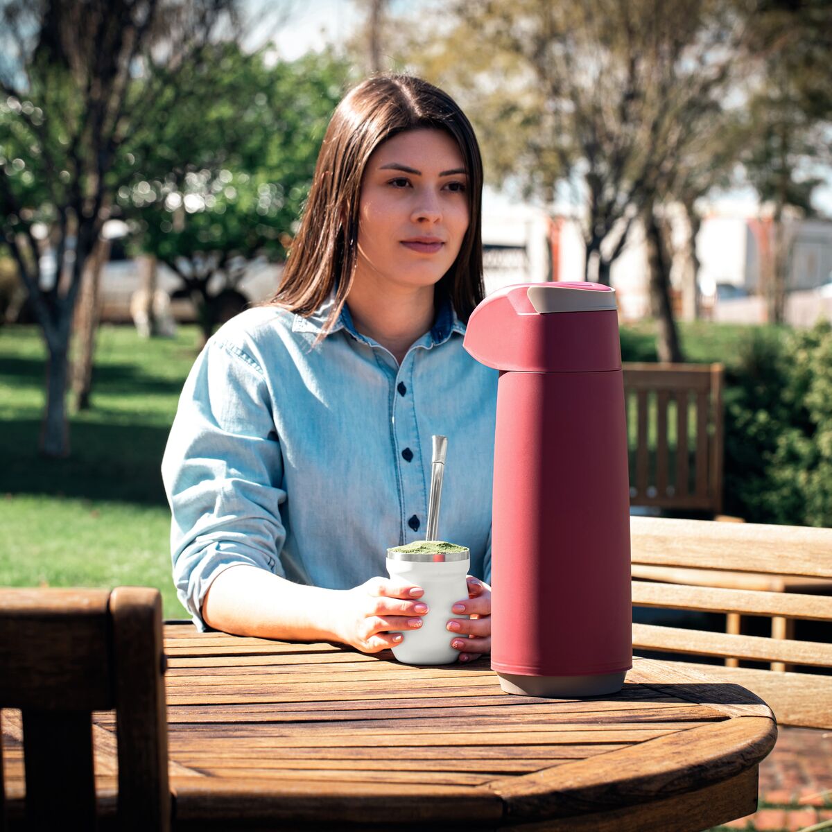 TERMO CON SIFÓN 1.8L. - ROJO