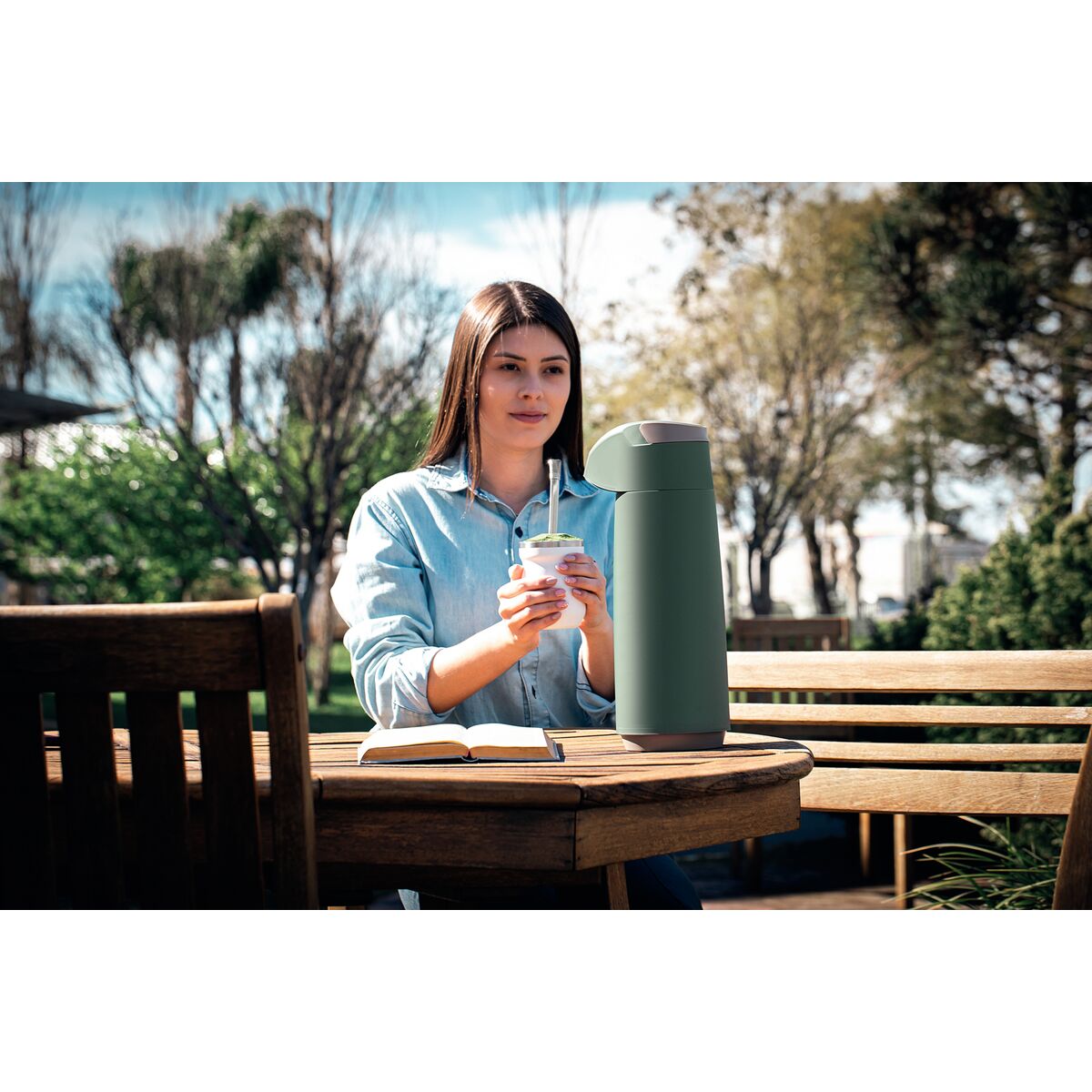 TERMO CON SIFÓN 1.8L. - VERDE