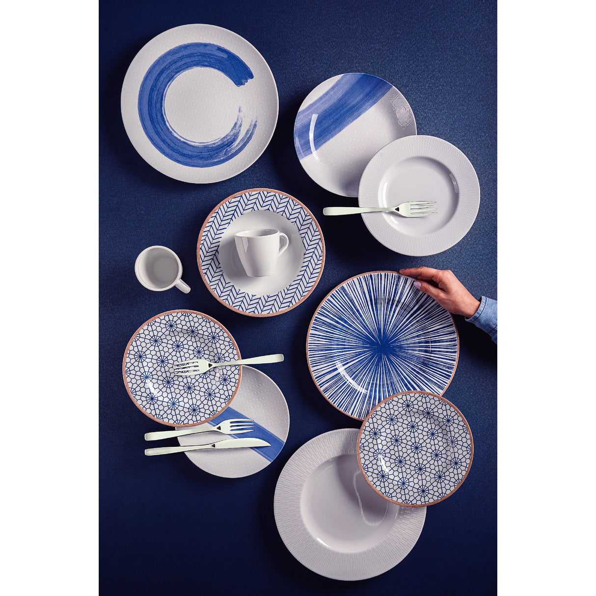 Tramontina Plato Hondo en Porcelana Abstracta 23 cm 12 unidades